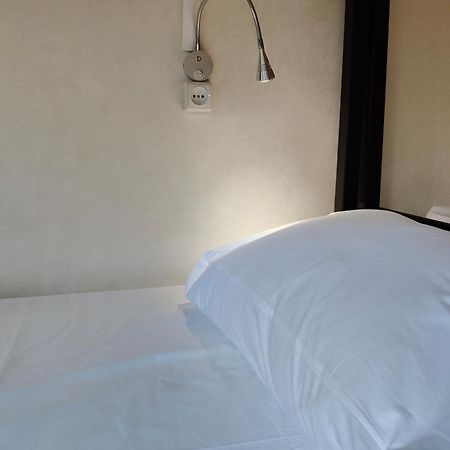 Ambience Hostel & Apartments Тбилиси Экстерьер фото