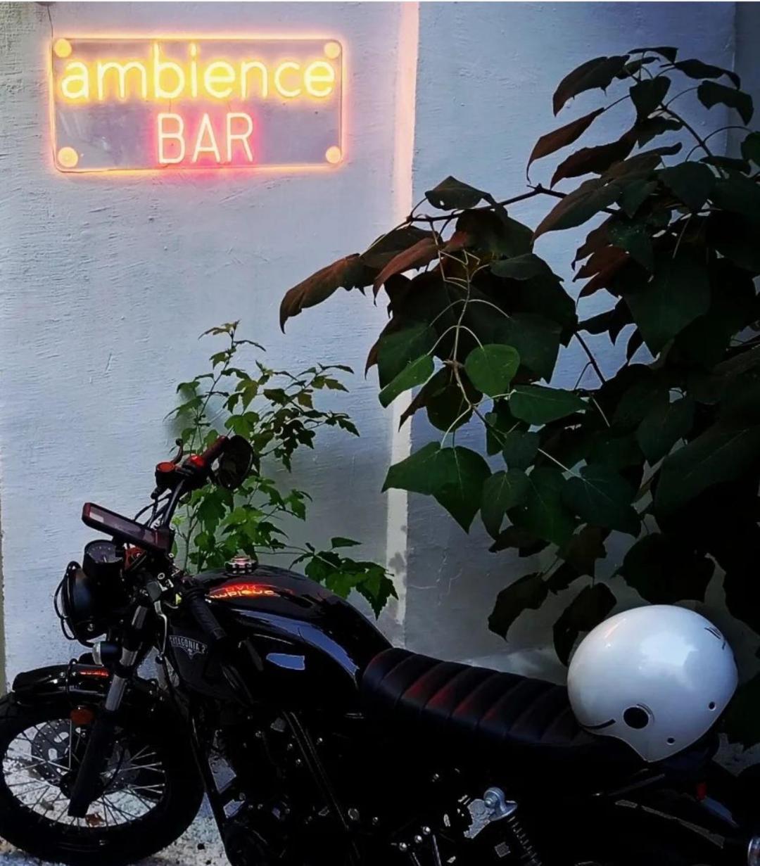 Ambience Hostel & Apartments Тбилиси Экстерьер фото