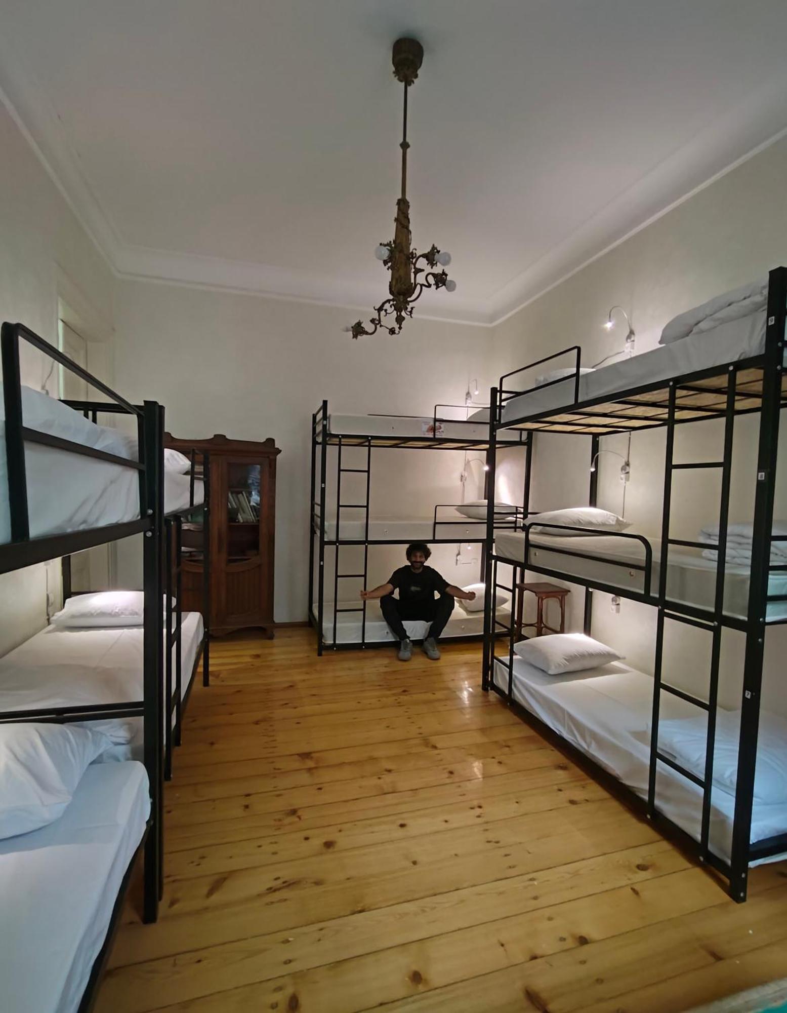 Ambience Hostel & Apartments Тбилиси Экстерьер фото